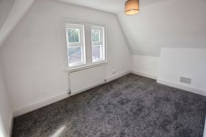 Bedroom- click for photo gallery